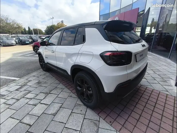 Jeep Avenger 2026 photo 5