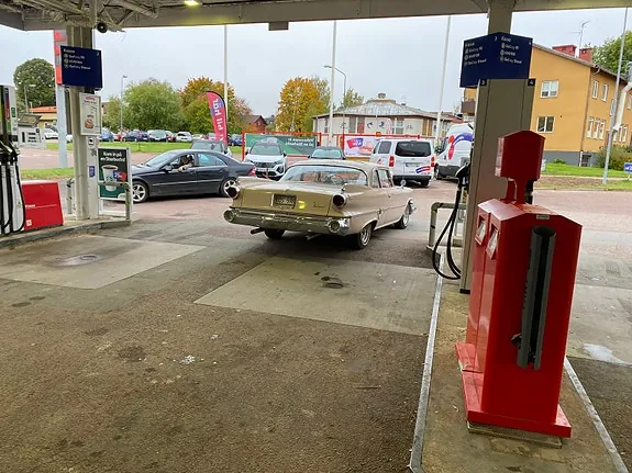 Dodge Dart 1960 photo 3