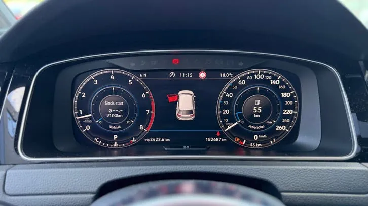 Volkswagen Golf 2019 photo 2