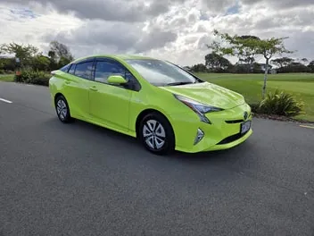 Toyota Prius 2016 photo 2