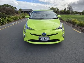 Toyota Prius 2016 photo 3