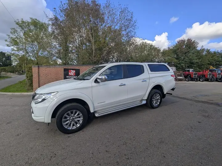 Mitsubishi L200 2019 photo 4