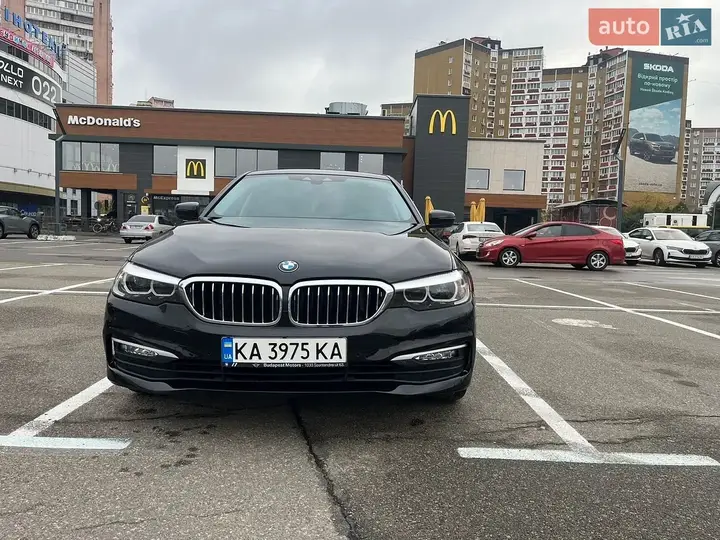 BMW 5 Series 2018 photo 3