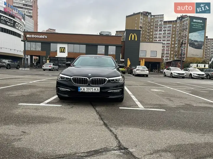 BMW 5 Series 2018 photo 2