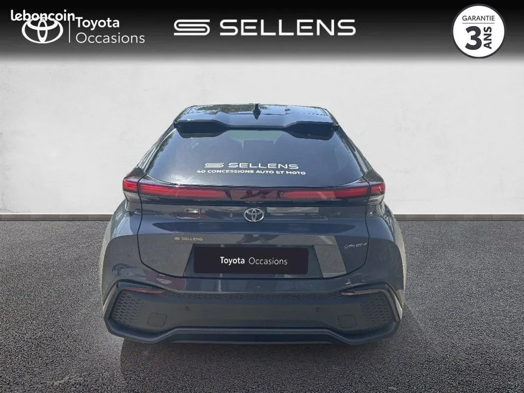 Toyota C-Hr 2026 photo 4