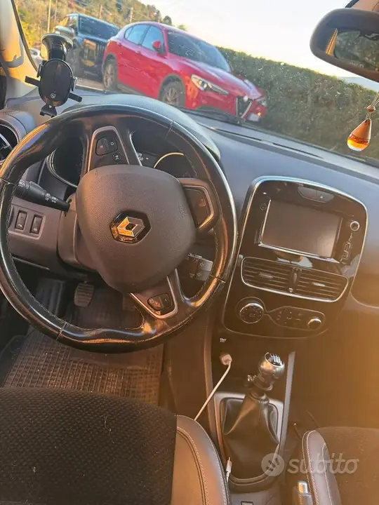 Renault Clio 2018 photo 4