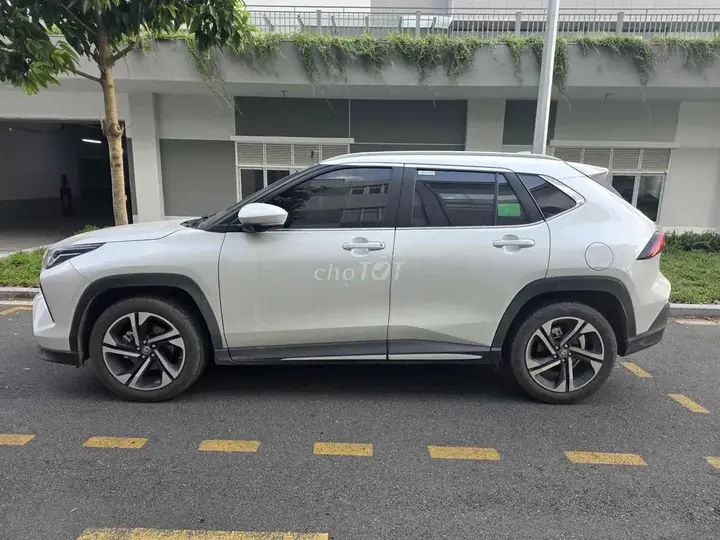 Toyota Yaris Cross 2025 photo 4