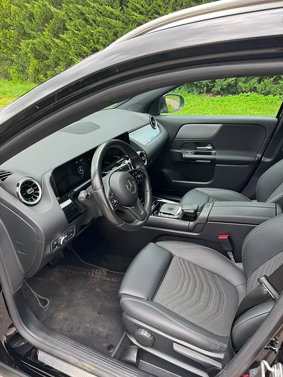 Mercedes-Benz Gla 2023 photo 3