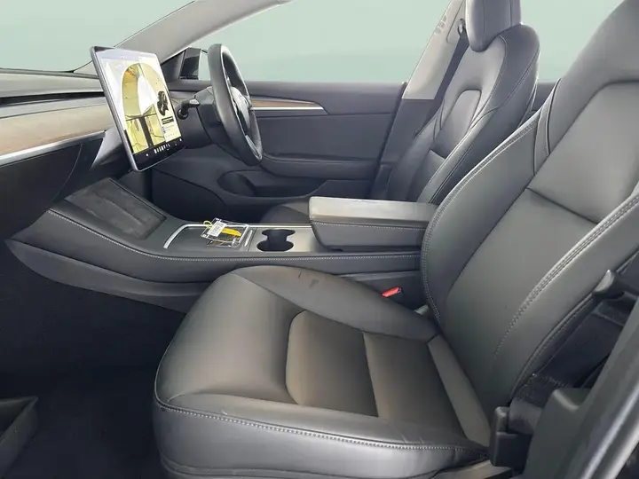Tesla Model 3 2021 photo 4