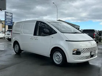 Hyundai Staria 2022 photo 3