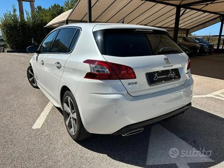 Peugeot 308 2015 photo 3