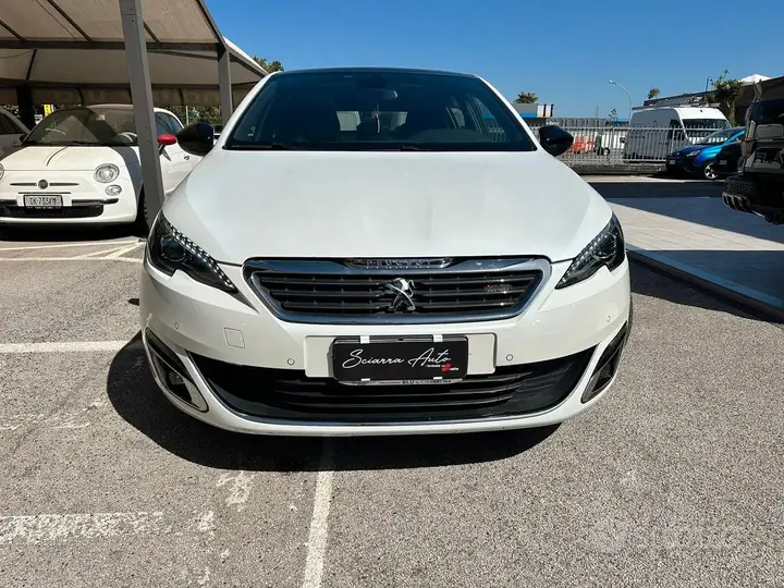 Peugeot 308 2015 photo 2