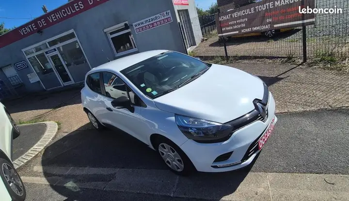 Renault Clio 2021 photo 2