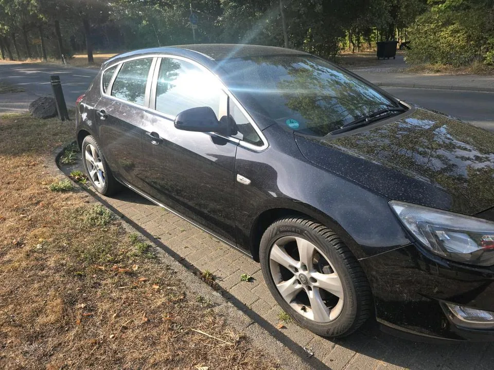 Opel Astra J