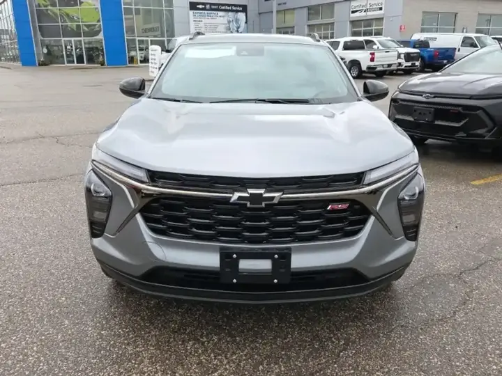 Chevrolet Trax 2026 photo 2