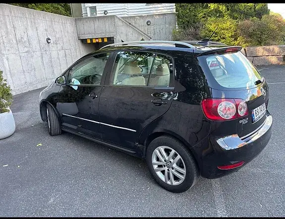 Volkswagen Golf Plus 2011 photo 3
