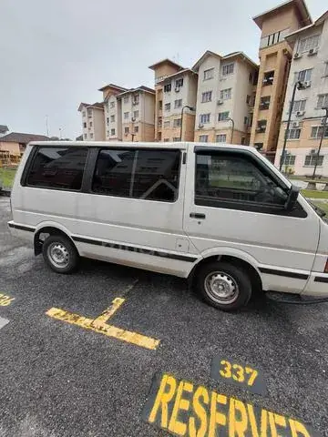 Nissan Vanette