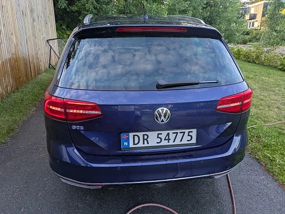 Volkswagen Passat 2018 photo 4