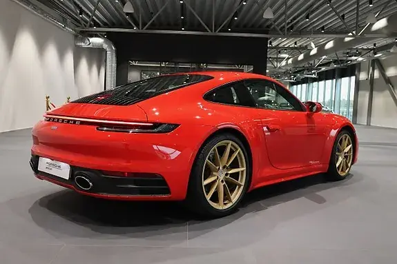Porsche 911 Carrera 2021 photo 4