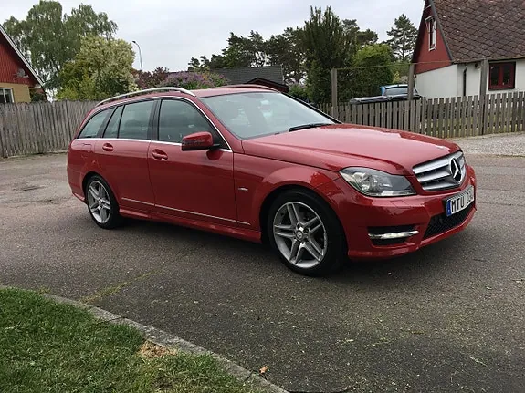 Mercedes-Benz C200 2012 photo 3