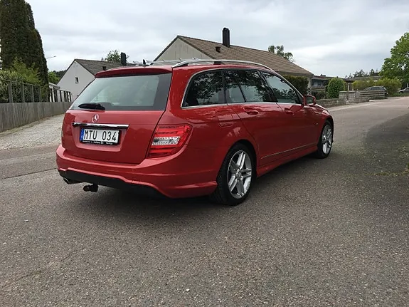 Mercedes-Benz C200 2012 photo 5