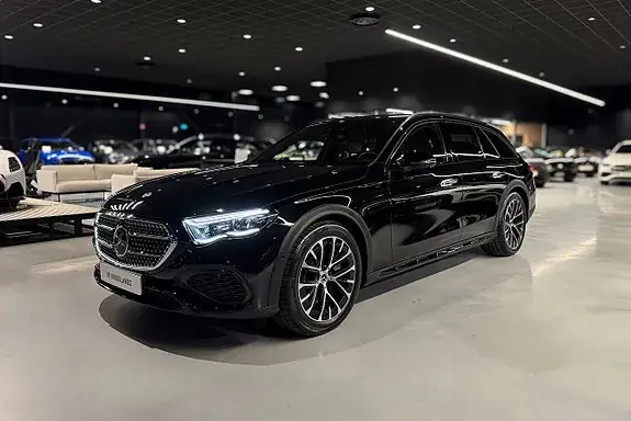 Mercedes-Benz E 300 De 2026 photo 2