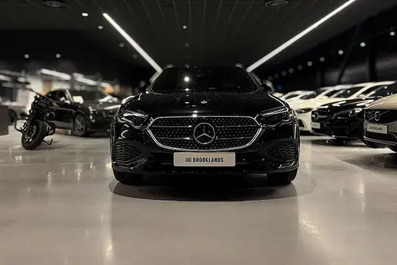 Mercedes-Benz E 300 De 2026 photo 3
