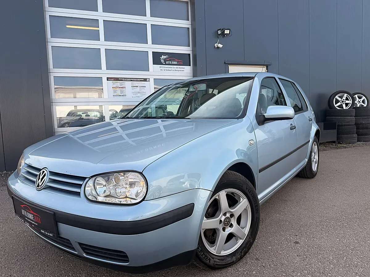 Volkswagen Golf 2003 photo 2