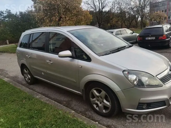 Opel Zafira 2007 photo 3