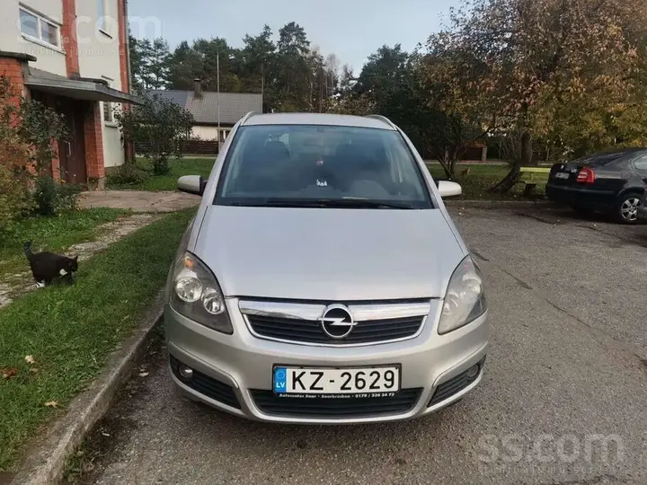 Opel Zafira