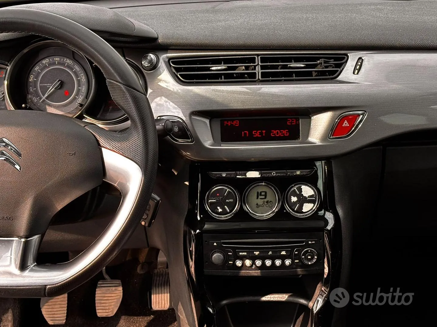 Citroen C3 2010 photo 3