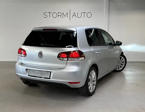 Volkswagen Golf Vi 2009 photo 2