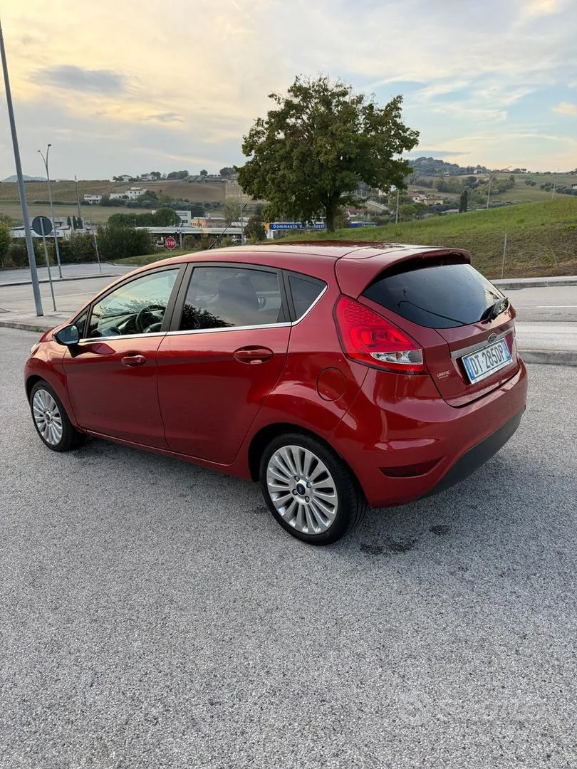 Ford Fiesta 2008 photo 3