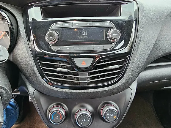 Opel Karl 2016 photo 4