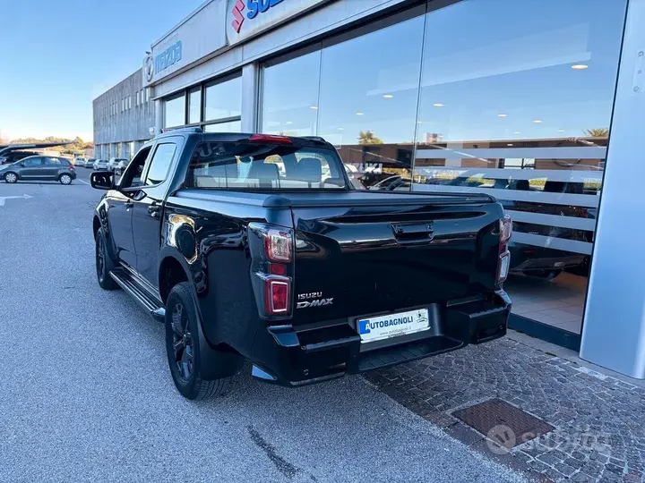 Isuzu D-Max 2023 photo 4