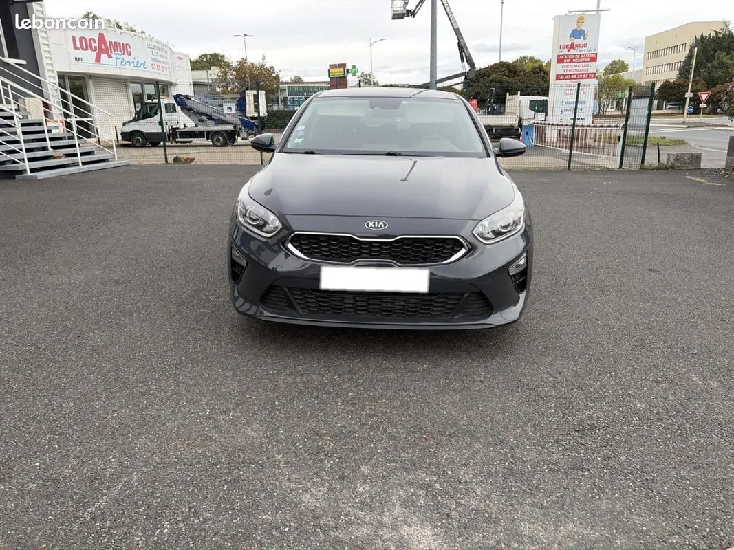Kia Ceed 2021 photo 2