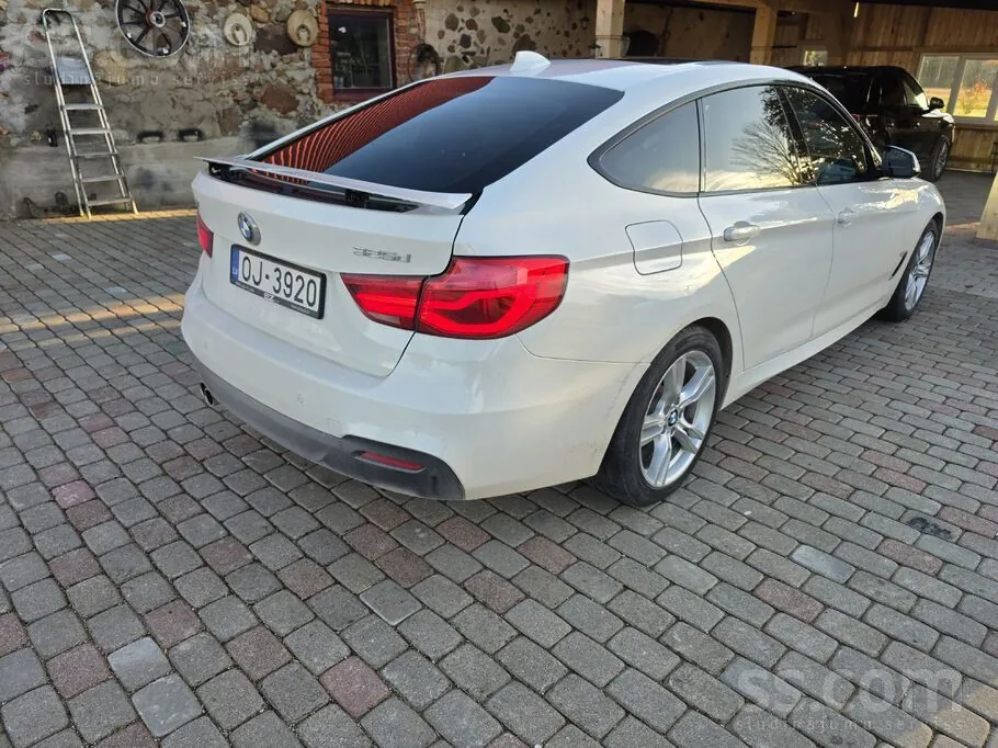 BMW 325 2016 photo 4