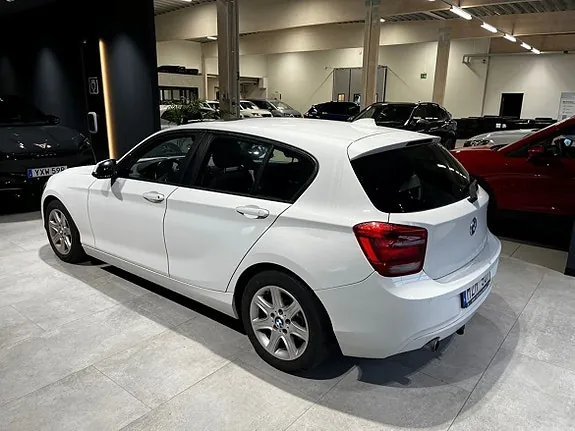 BMW 118D 2013 photo 2