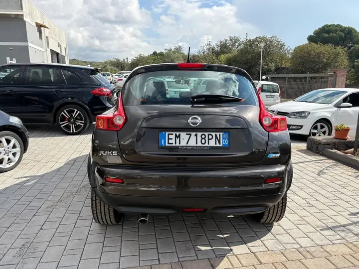 Nissan Juke 2012 photo 5