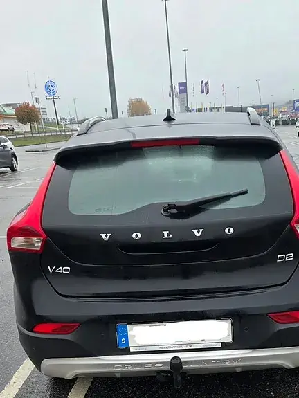 Volvo V40 Cross Country 2015 photo 2