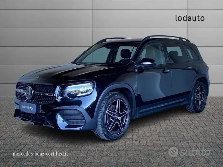 Mercedes-Benz Glb