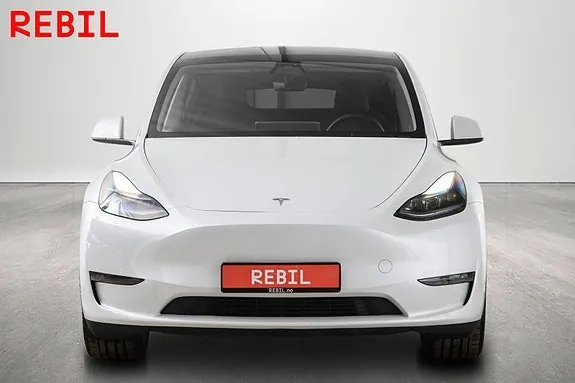 Tesla Model Y 2024 photo 3