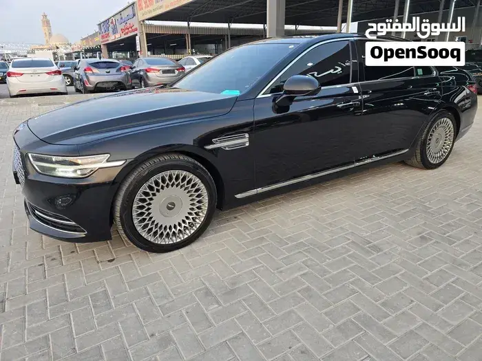 Genesis G90 2021 photo 2