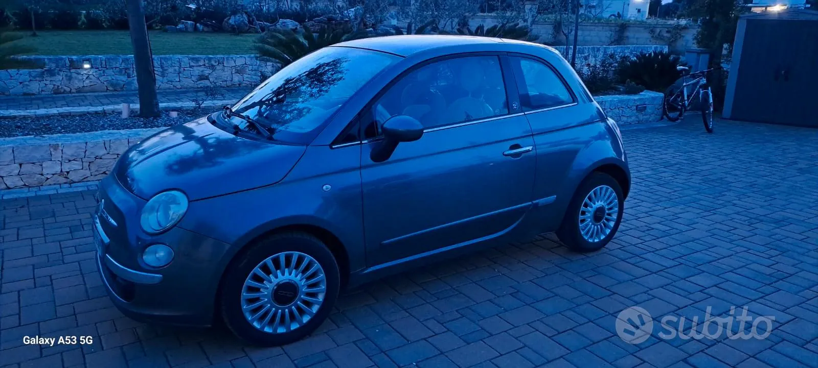 Fiat 500 Lounge 2011 photo 2
