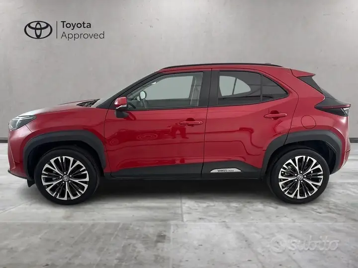 Toyota Yaris Cross 2024 photo 3