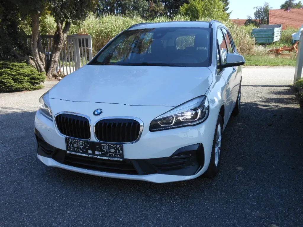 BMW 2 Series 2022 photo 3