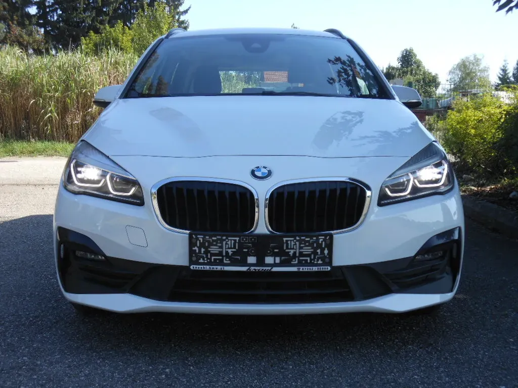 BMW 2 Series 2022 photo 2