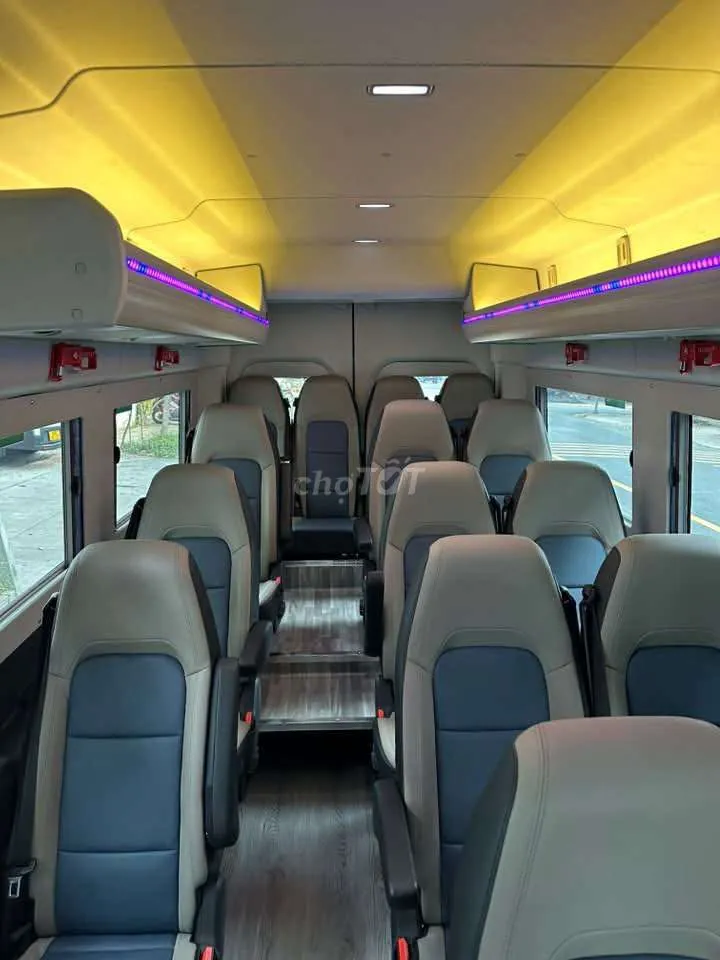 Ford Transit 2025 photo 5