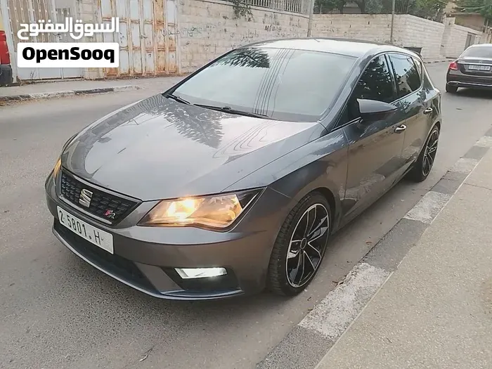 Seat Leon 2017 photo 2