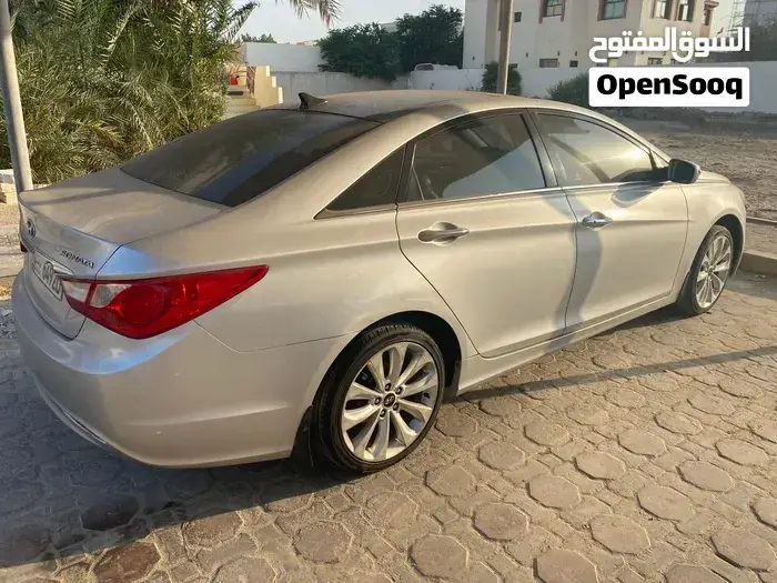 Hyundai Sonata 2012 photo 3